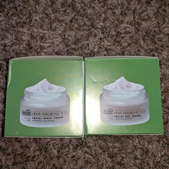 Natural Therapy Hemp Set (Day & Night Cream) - Picture 2 of 6